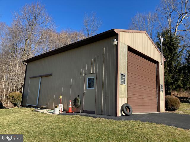 271 Lammey Road Elverson, PA 19520 - Photo 13 of 16 Gallery Image 13