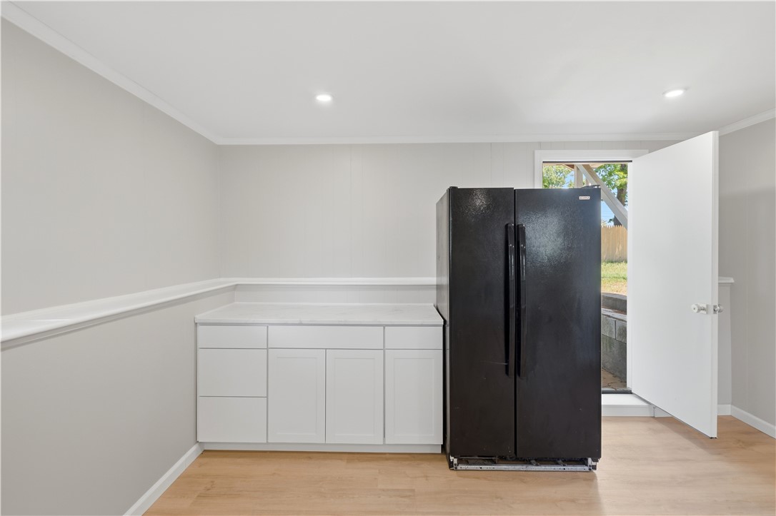 247 Asylum Road Warwick, RI 02886 - Photo 22 of 34