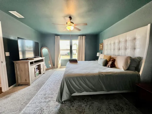 $299,700 | 10 Brandons Court, DeFuniak Springs, FL 32433