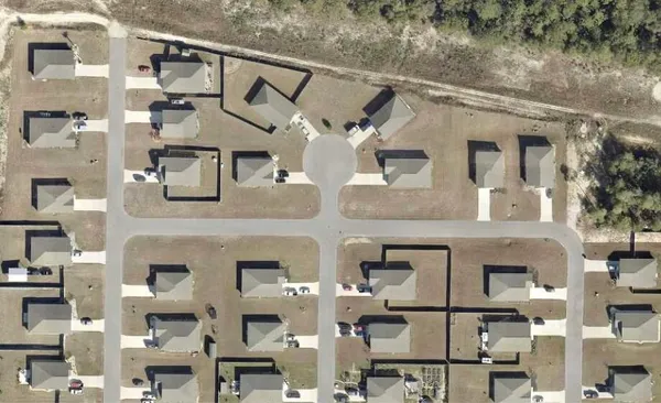 $299,700 | 10 Brandons Court, DeFuniak Springs, FL 32433