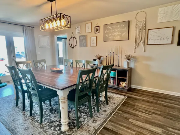 $299,700 | 10 Brandons Court, DeFuniak Springs, FL 32433