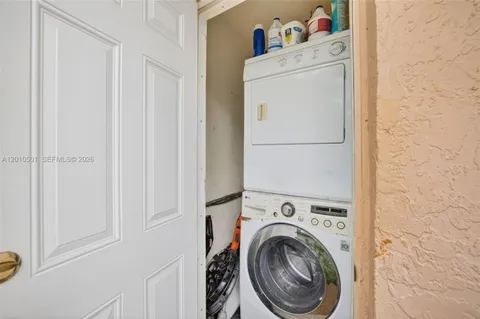$350,000 | 2437 Northwest 20th Street, Fort Lauderdale, FL 33311