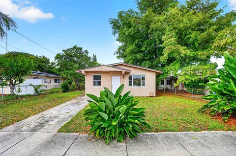 $350,000 | 2437 Northwest 20th Street, Fort Lauderdale, FL 33311