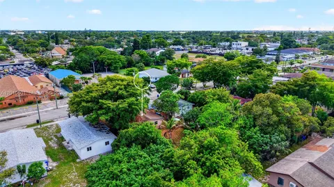 $350,000 | 2437 Northwest 20th Street, Fort Lauderdale, FL 33311