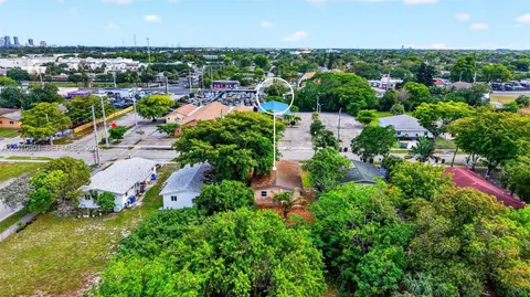 $350,000 | 2437 Northwest 20th Street, Fort Lauderdale, FL 33311
