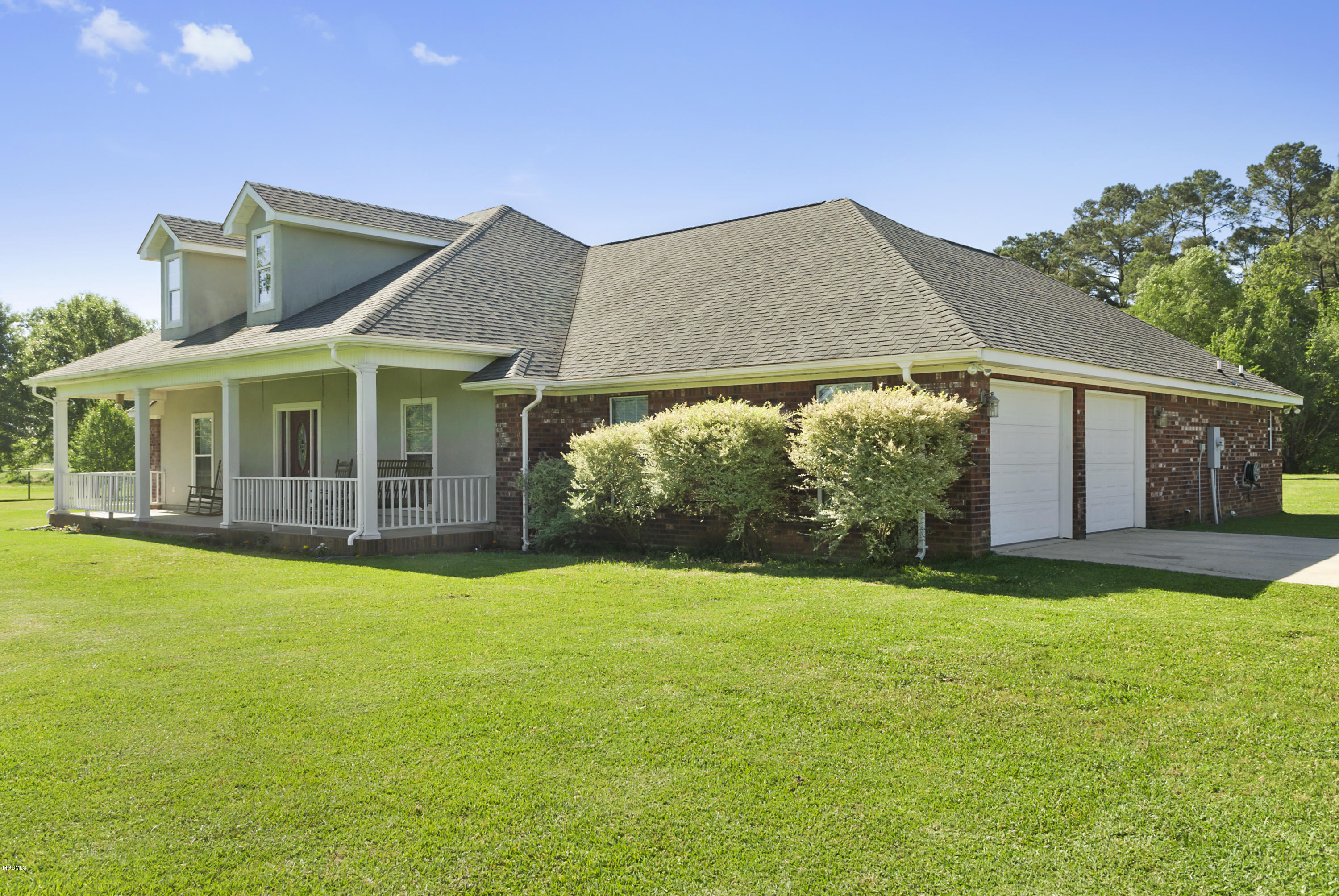 8004 Pecan Ridge Drive Moss Point, MS 39562 - Photo 1 of 20 002