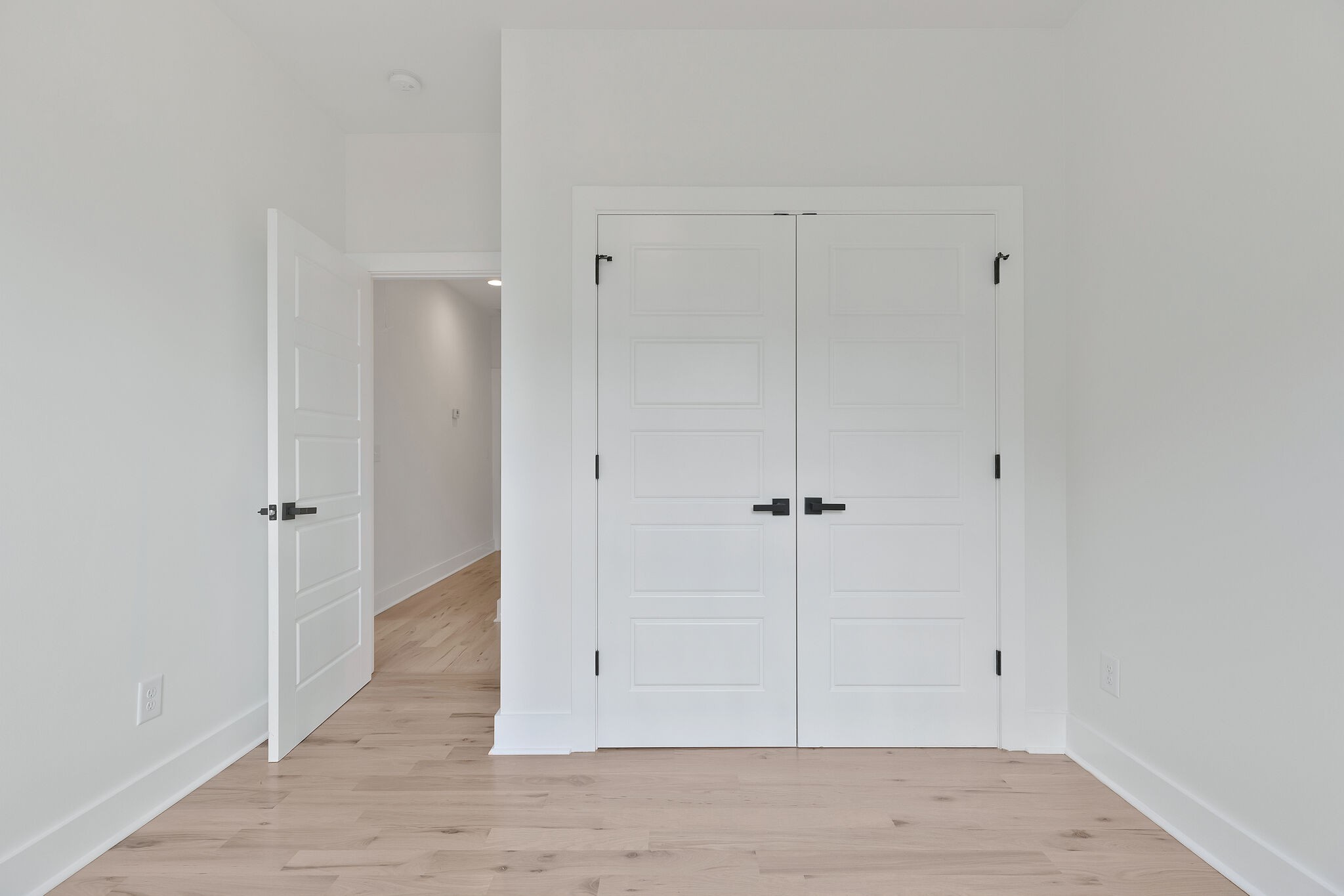 193 Paragon Mills Road Nashville, TN 37211 - Photo 21 of 31 a view of room