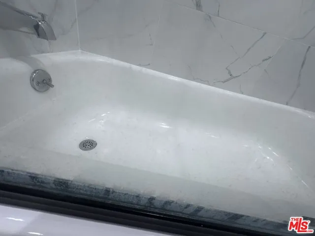 $3,500 | 2228 20th Street, Unit 2, Santa Monica, CA 90405