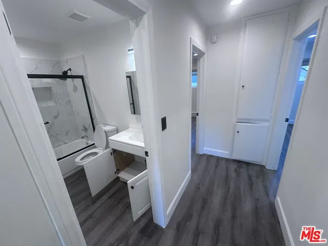 $3,500 | 2228 20th Street, Unit 2, Santa Monica, CA 90405