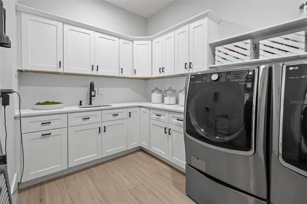 $3,750,000 | 1643 Stanford Lane, Sarasota, FL 34231