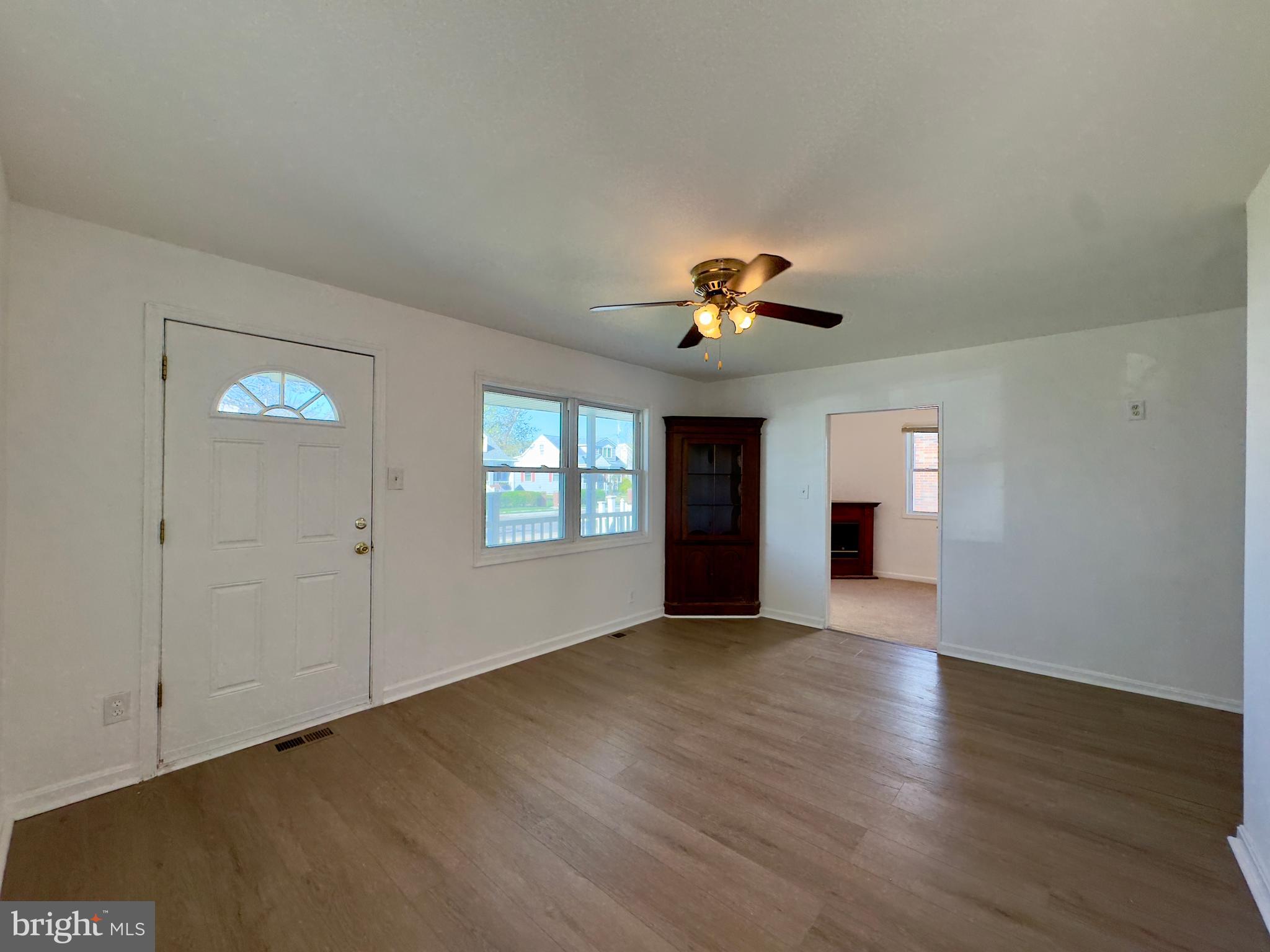 8252 Longpoint Road Baltimore, MD 21222 - Photo 2 of 16