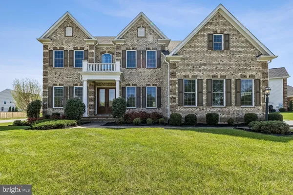 $5,600 | 42058 Barrymoore Place, Chantilly, VA 20152