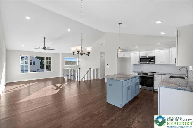 $595,000 | 2850 Jefferson Street, Bethlehem, PA 18020