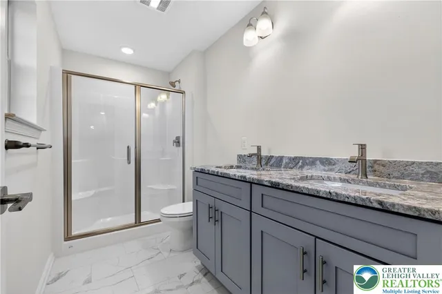 $595,000 | 2850 Jefferson Street, Bethlehem, PA 18020