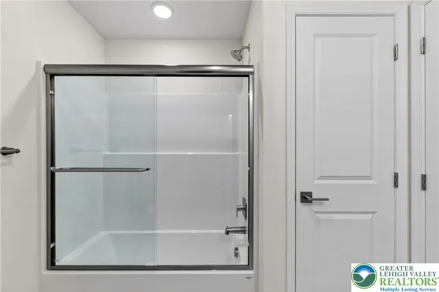 $595,000 | 2850 Jefferson Street, Bethlehem, PA 18020