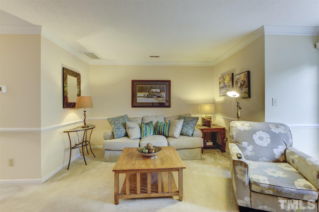 5620 Split Oak Way Raleigh, NC 27609 - Photo 12 of 24 Gallery Image 12