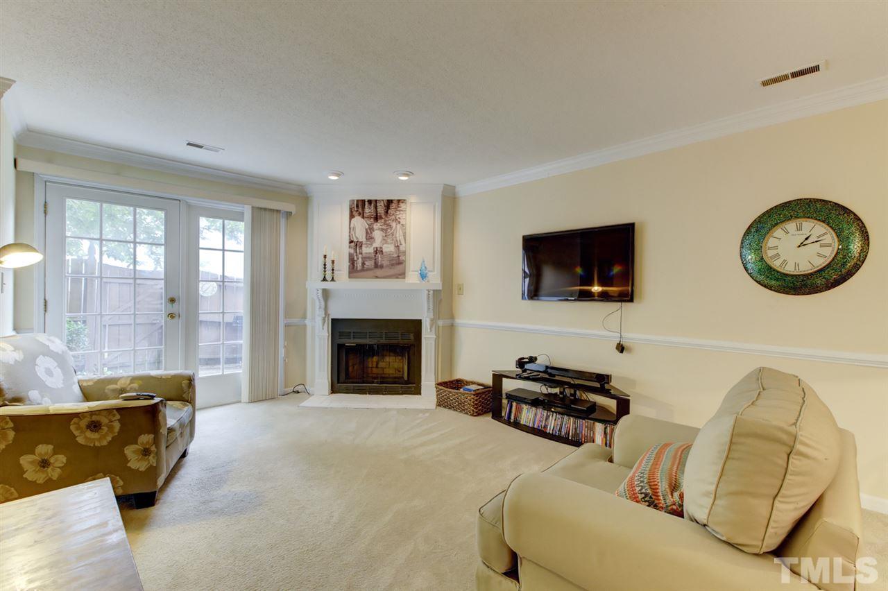 5620 Split Oak Way Raleigh, NC 27609 - Photo 10 of 24 Gallery Image 10