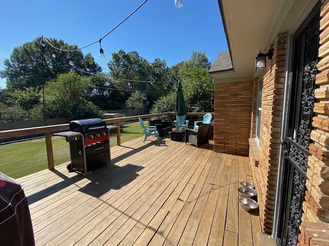 4787 Flamingo Road Memphis, TN 38117 - Photo 13 of 18 a view of sitting area on roof deck