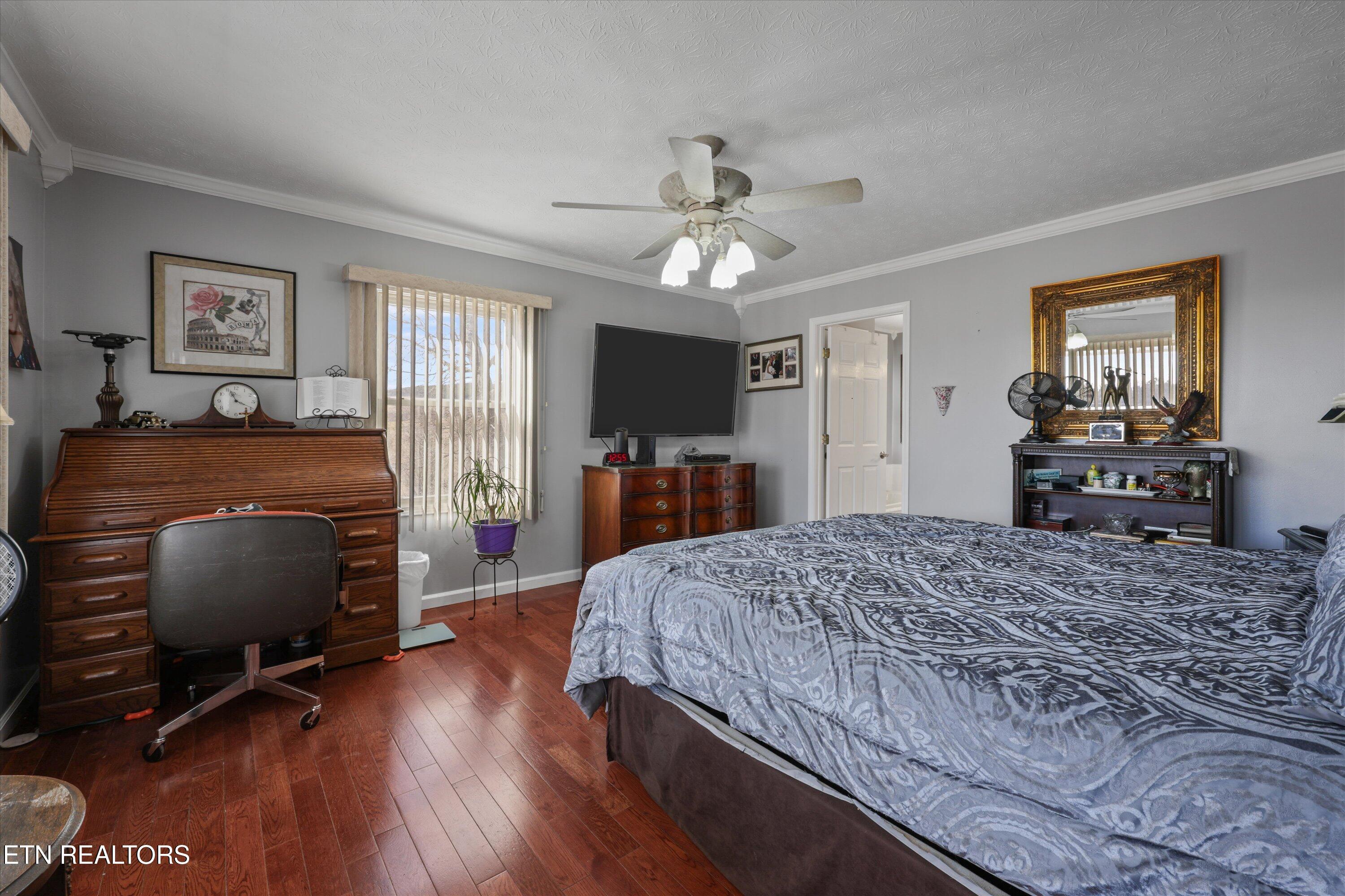 133 Rolling Hills Rutledge, TN 37861 - Photo 17 of 45 Oversized Master Suite