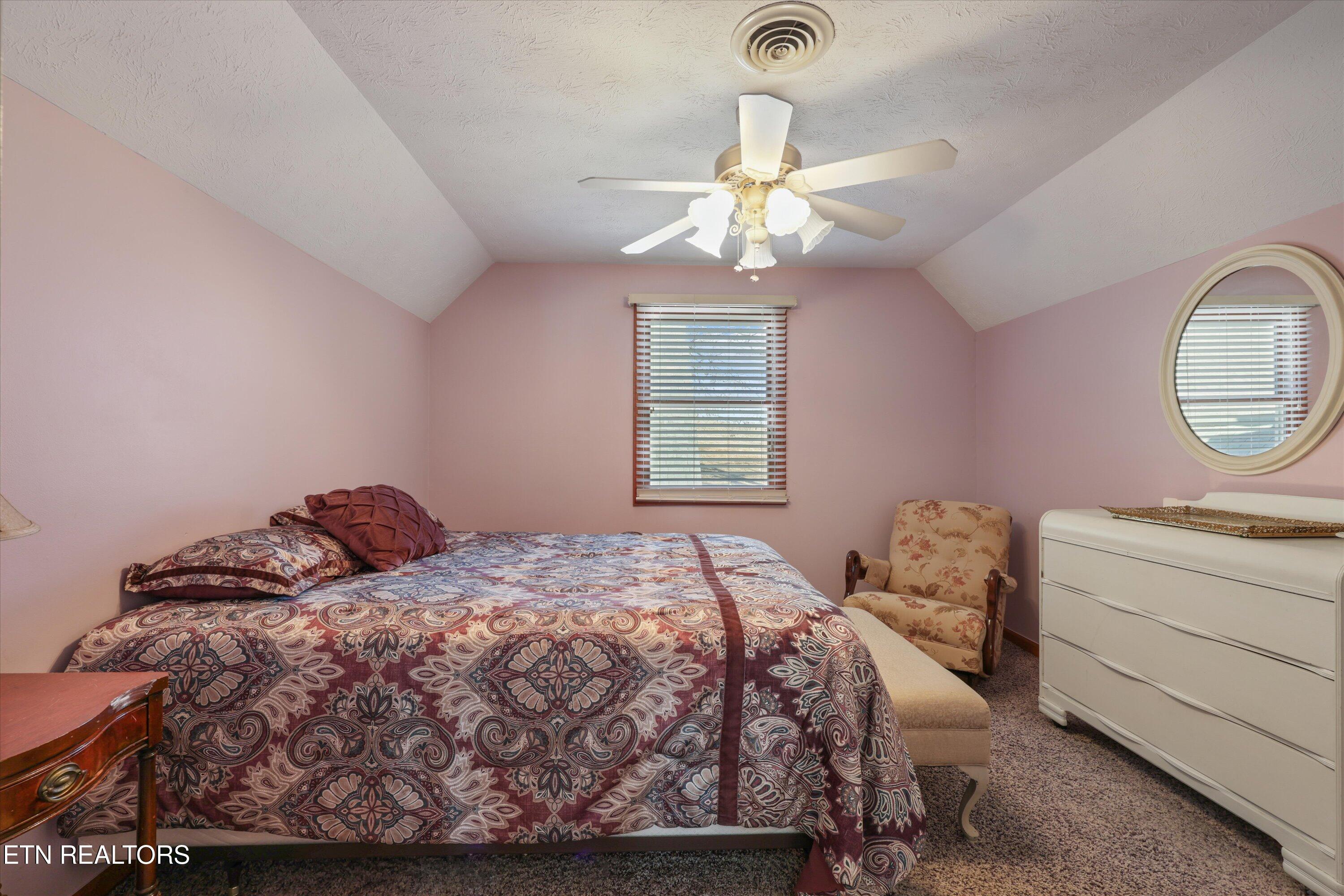 133 Rolling Hills Rutledge, TN 37861 - Photo 24 of 45 3rd Bedroom