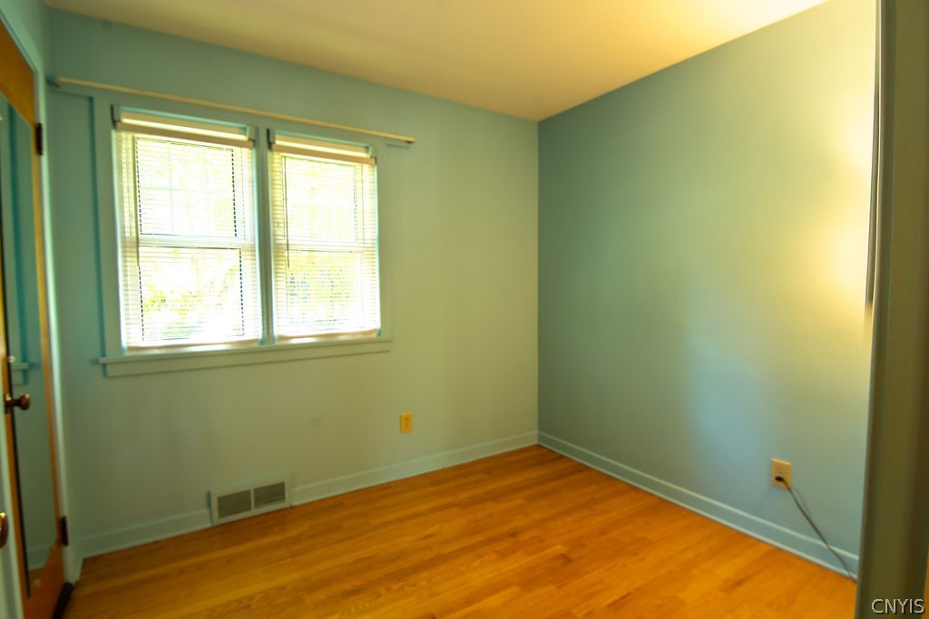 115 Huntington Road Onondaga, NY 13219 - Photo 16 of 33