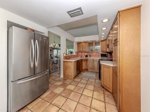 $579,000 | 786 Sarabay Road, Unit 19, Osprey, FL 34229