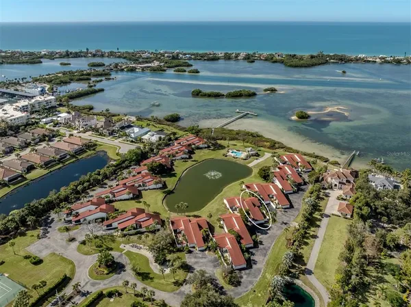 $519,000 | 786 Sarabay Road, Unit 19, Osprey, FL 34229