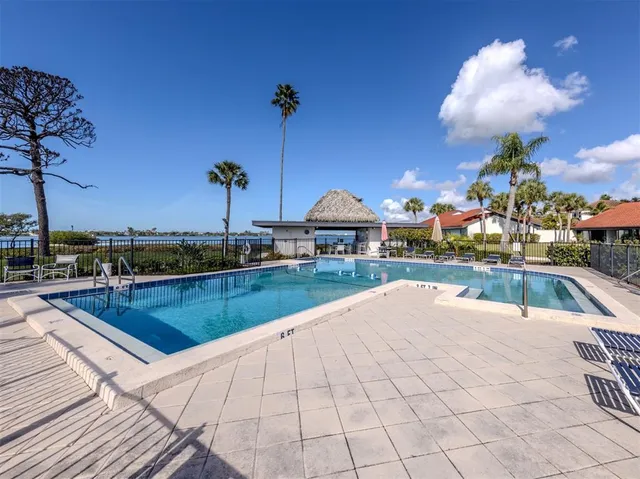 $579,000 | 786 Sarabay Road, Unit 19, Osprey, FL 34229