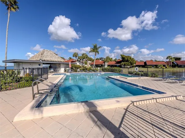 $579,000 | 786 Sarabay Road, Unit 19, Osprey, FL 34229