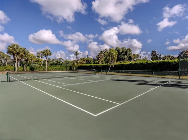 $519,000 | 786 Sarabay Road, Unit 19, Osprey, FL 34229