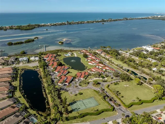 $579,000 | 786 Sarabay Road, Unit 19, Osprey, FL 34229