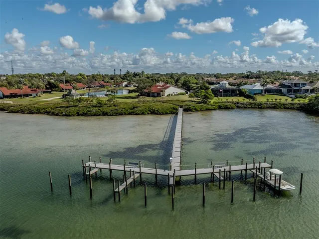 $579,000 | 786 Sarabay Road, Unit 19, Osprey, FL 34229