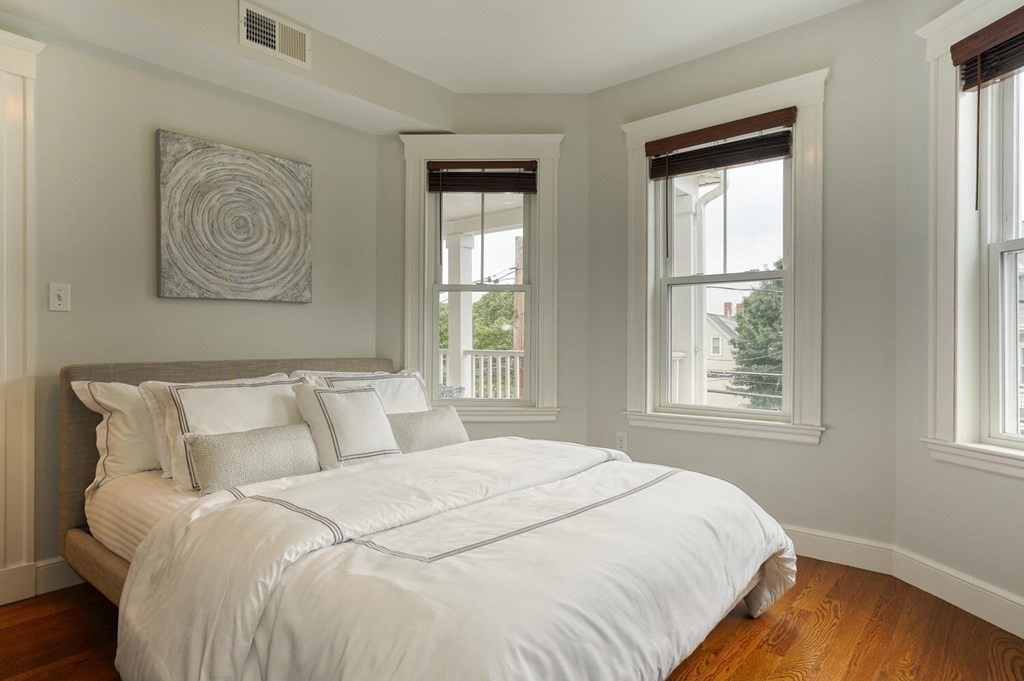 26 Park Road, Unit 2 Belmont, MA 02478 - Photo 9 of 26