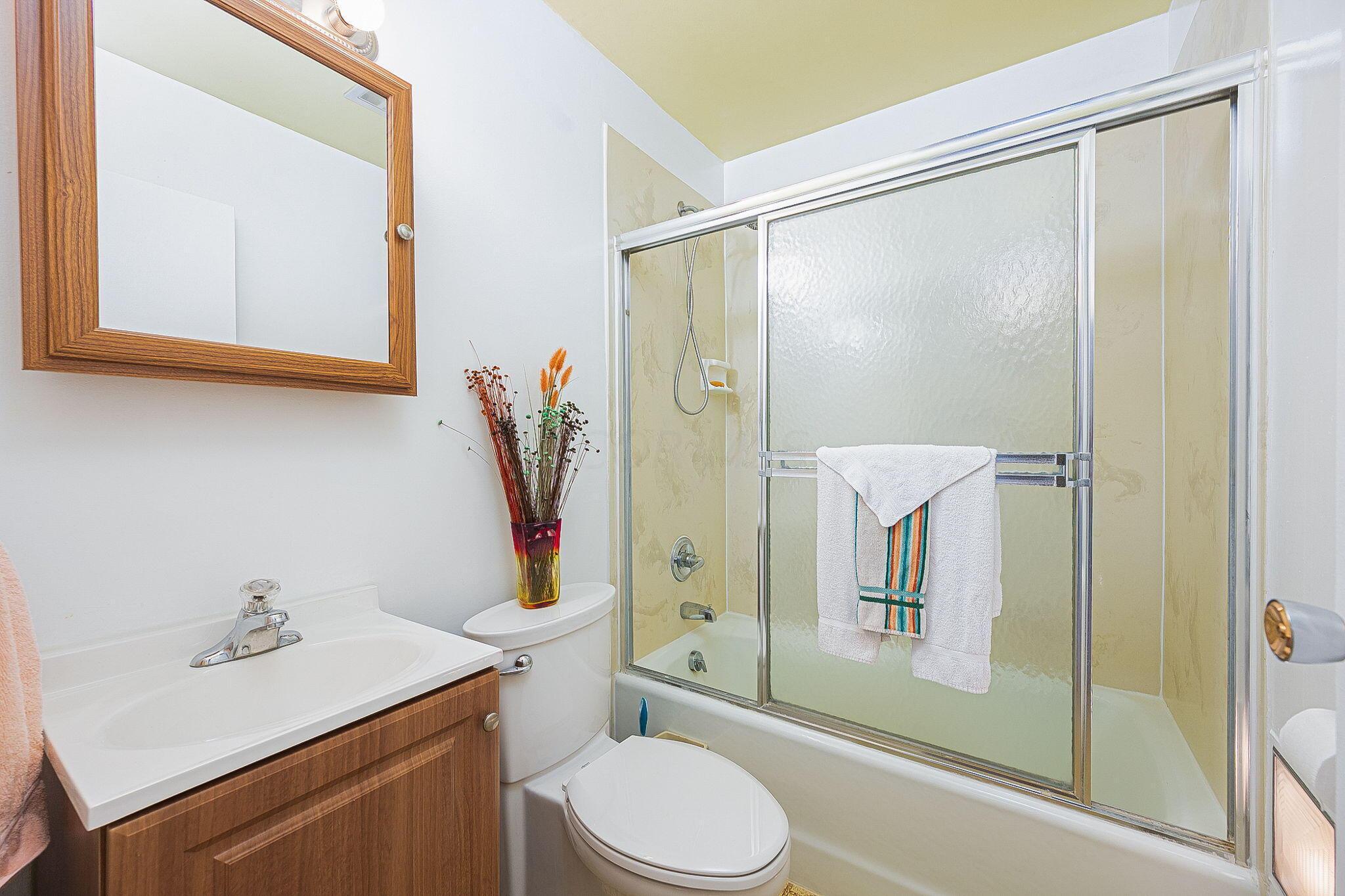 3882 Atkinson Road Columbus, OH 43232 - Photo 19 of 32 20-web-or-mls-3889 Atkinson Rd-20