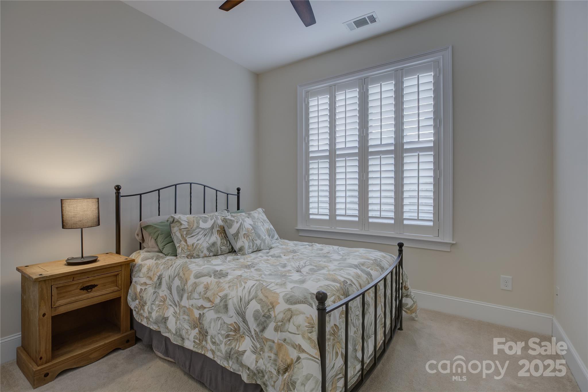 15511 Lake Ridge Road Charlotte, NC 28278 - Photo 32 of 48