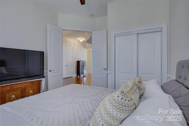 $638,000 | 15511 Lake Ridge Road, Charlotte, NC 28278