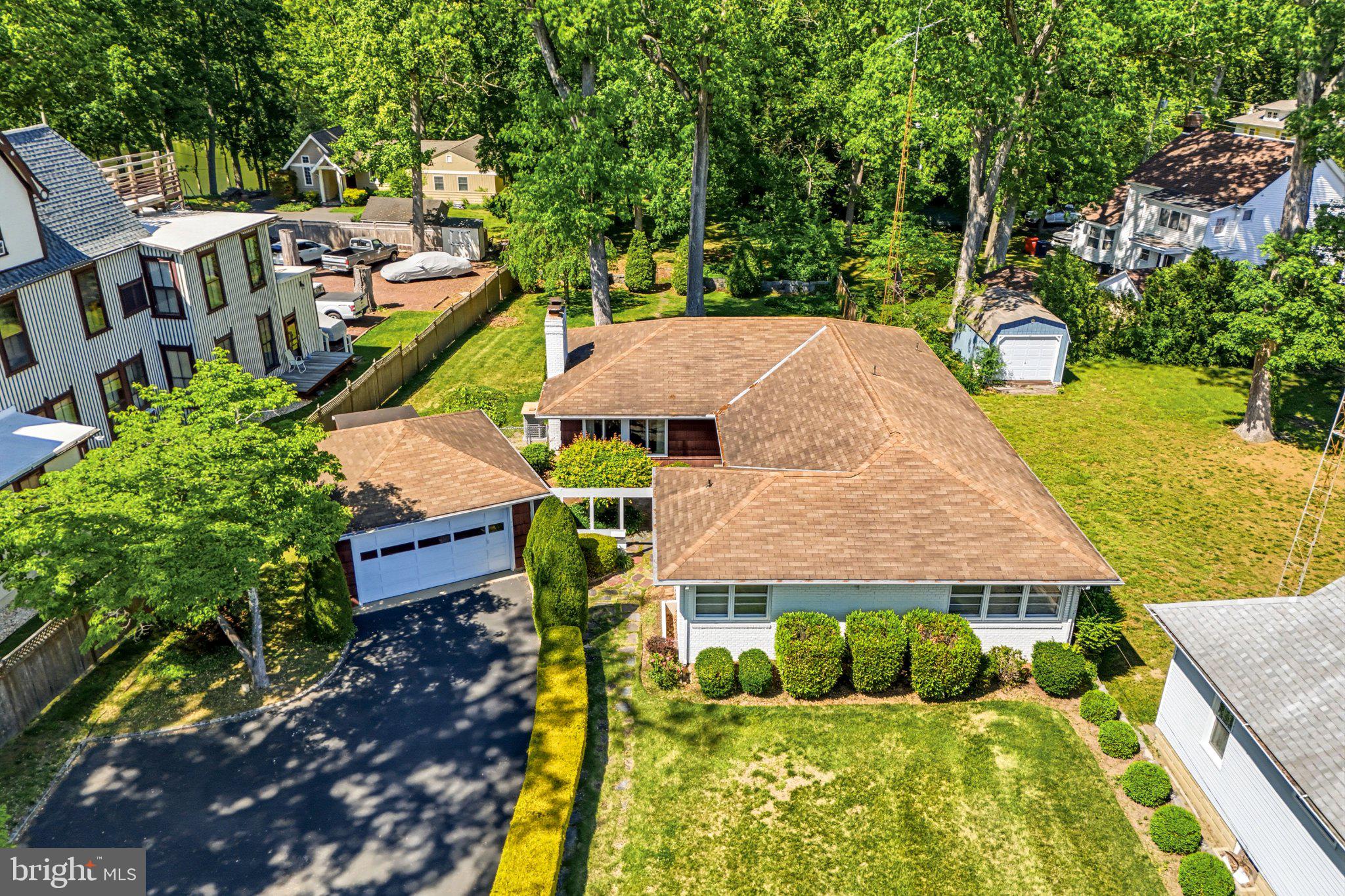 23 Lake Street Bridgeton, NJ 08302 - Photo 10 of 64 Charming home nestled among greenery.