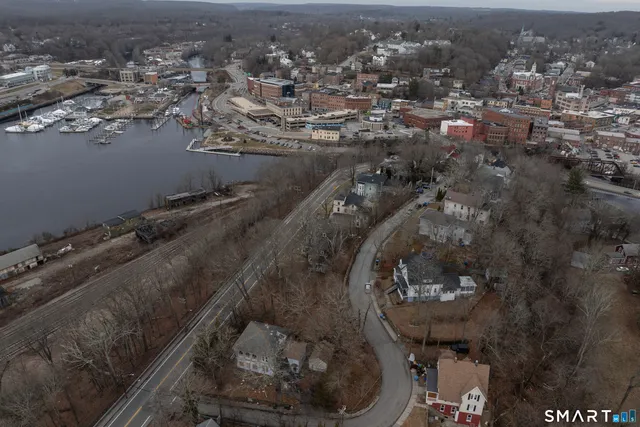 $159,000 | 76 Laurel Hill Avenue, Norwich, CT 06360