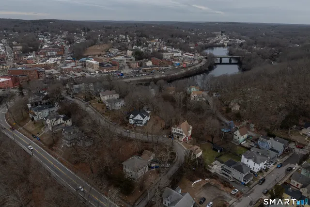 $159,000 | 76 Laurel Hill Avenue, Norwich, CT 06360