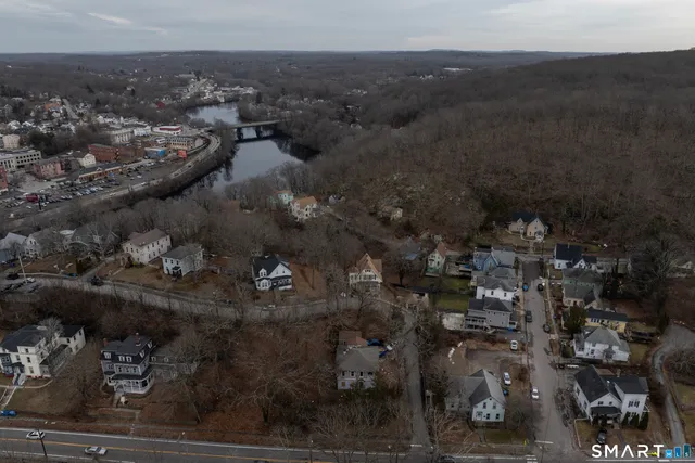 $159,000 | 76 Laurel Hill Avenue, Norwich, CT 06360