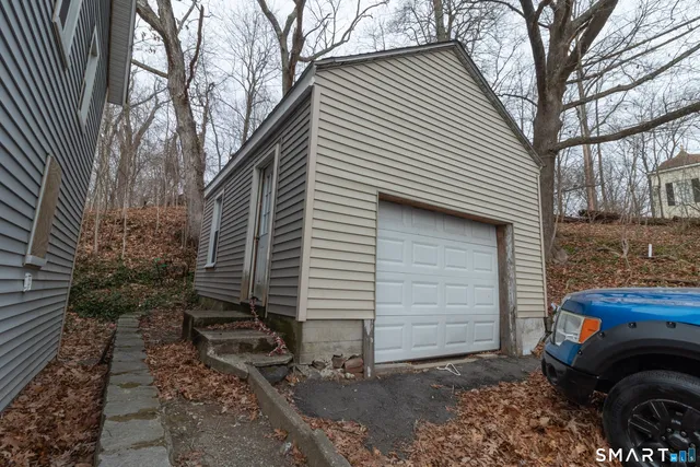 $159,000 | 76 Laurel Hill Avenue, Norwich, CT 06360