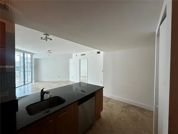 $4,100 | 350 South Miami Avenue, Unit 1704, Miami, FL 33130