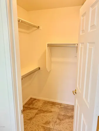 $2,550 | 16423 North 39th Street, Phoenix, AZ 85032