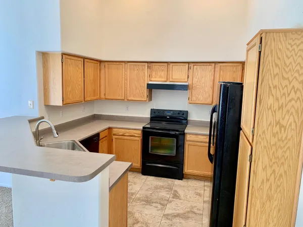 $2,550 | 16423 North 39th Street, Phoenix, AZ 85032