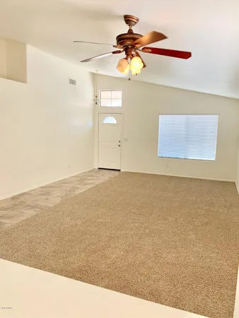 $2,550 | 16423 North 39th Street, Phoenix, AZ 85032