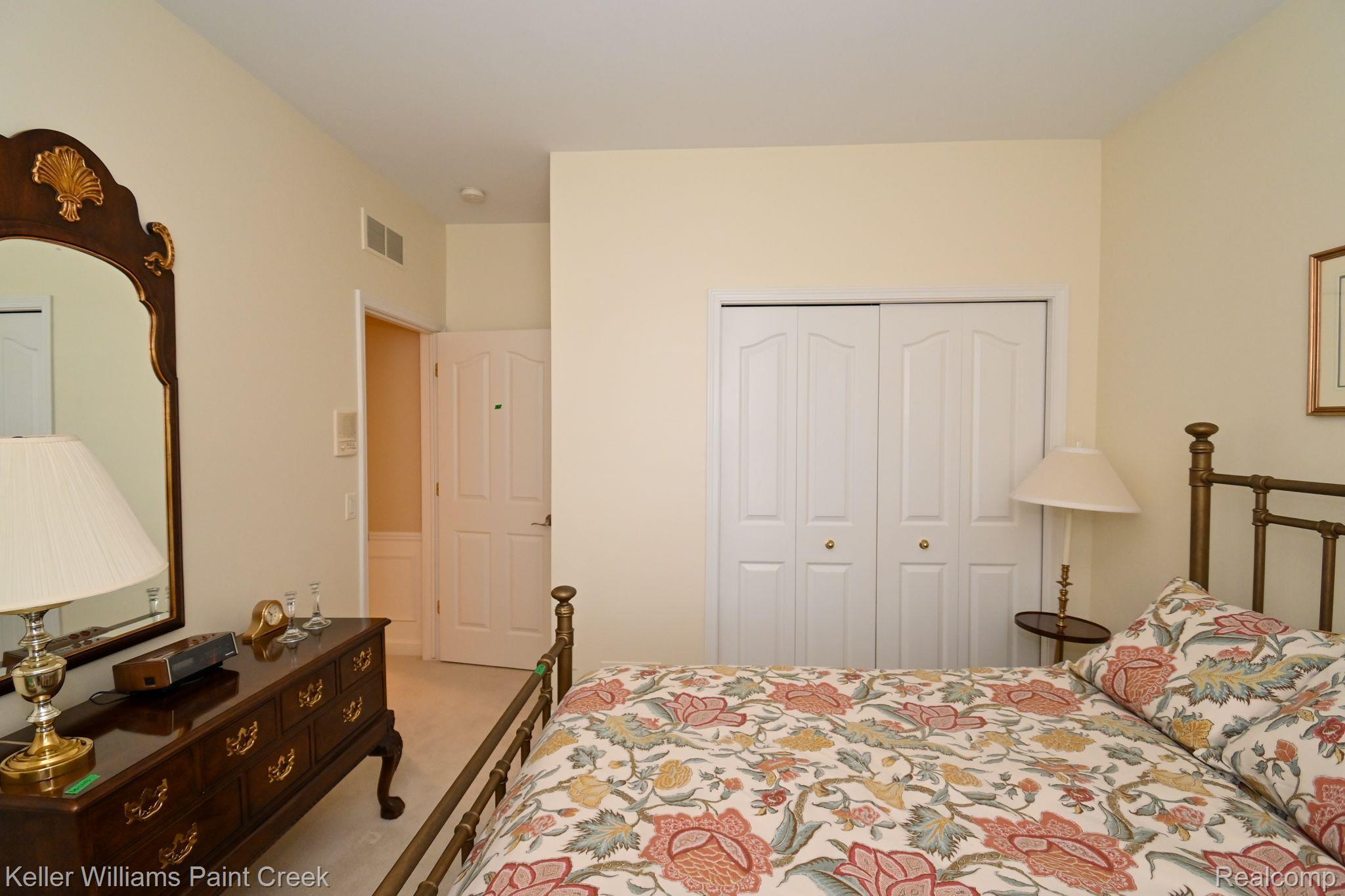 3663 Tremonte Circle Rochester, MI 48306 - Photo 19 of 32 Gallery Image 19