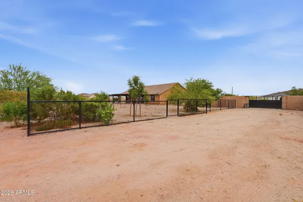 $1,000,000 | 32324 Apache Avenue, San Tan Valley, AZ 85144