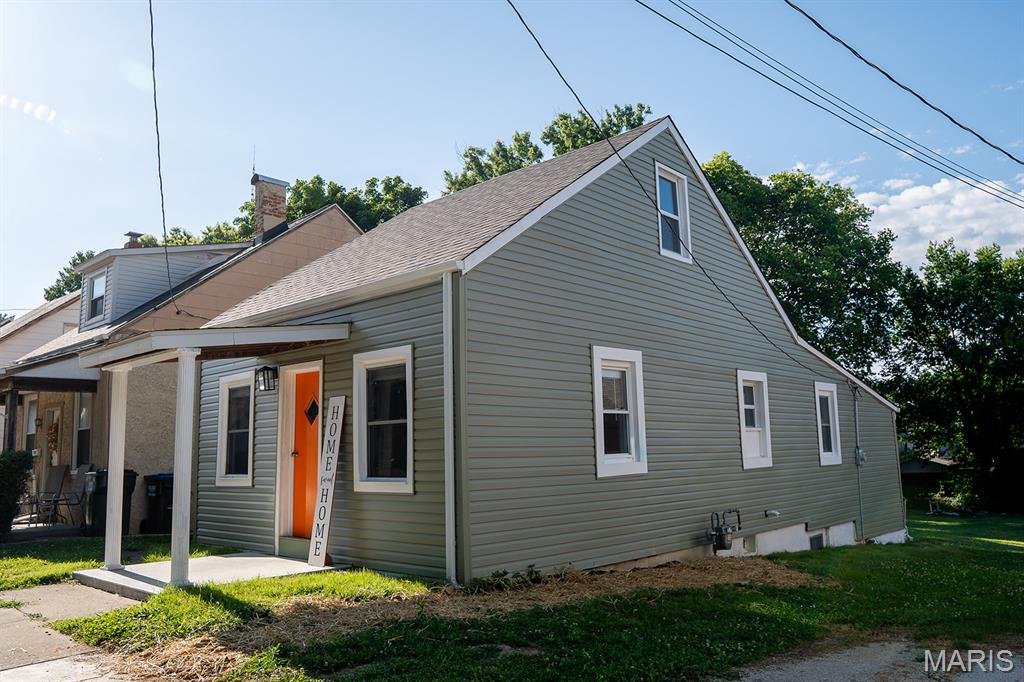 218 Magnolia Avenue Waterloo, IL 62298 - Photo 2 of 47