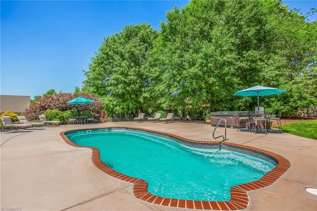 $795,000 | 7238 Belmont Drive, Trinity, NC 27370