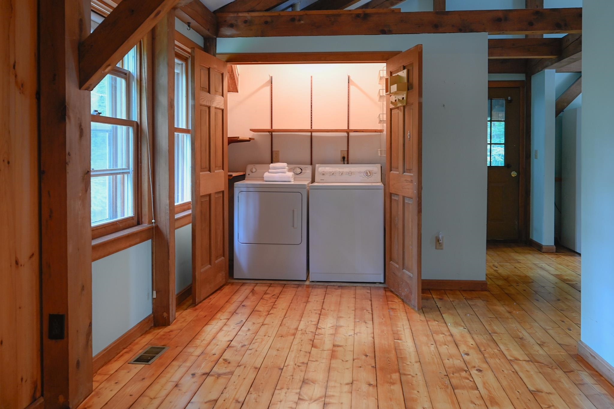 245 Lower Straw Road Hopkinton, NH 03229 - Photo 4 of 40